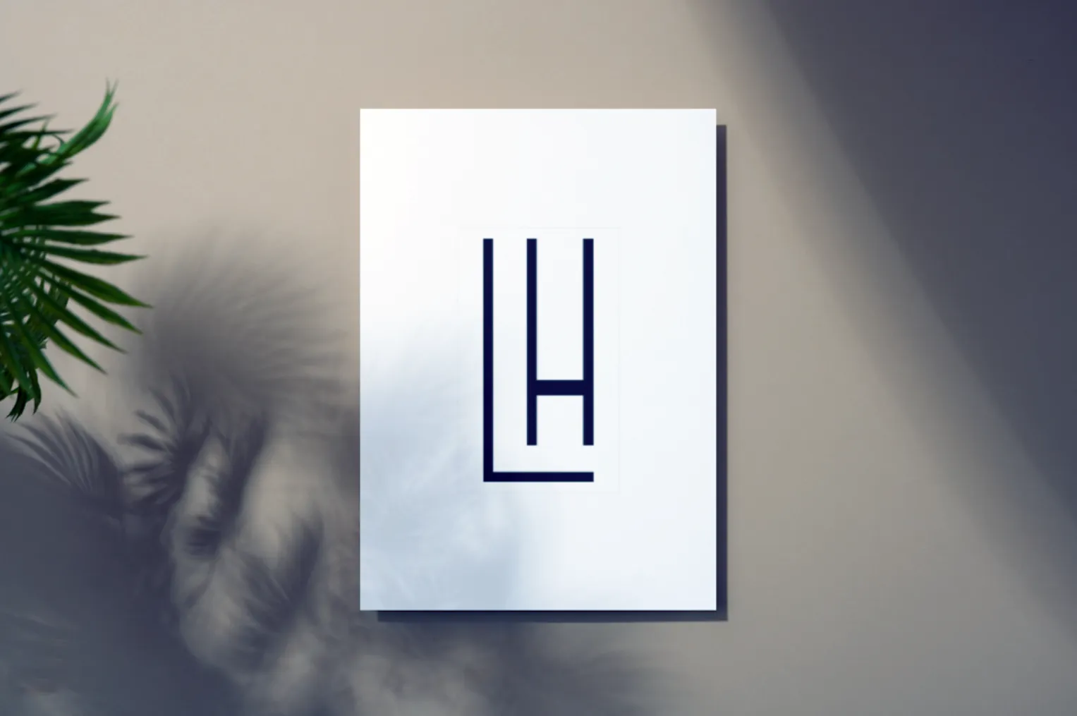Content creator website UI/UX design for Lora Hynes
